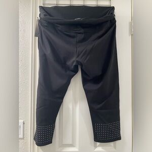 Athena Marie 3x  capris w/ design